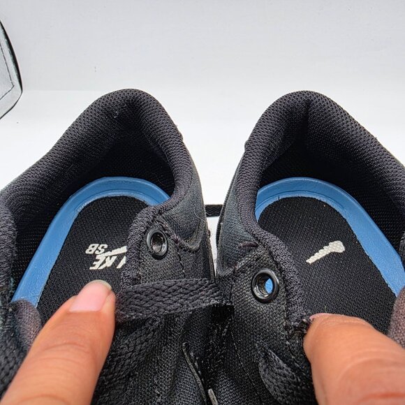 Nike SB Chron 2 Mens Size 10 Triple Black Shoes Skateboarding Casual Walking - Picture 9 of 13